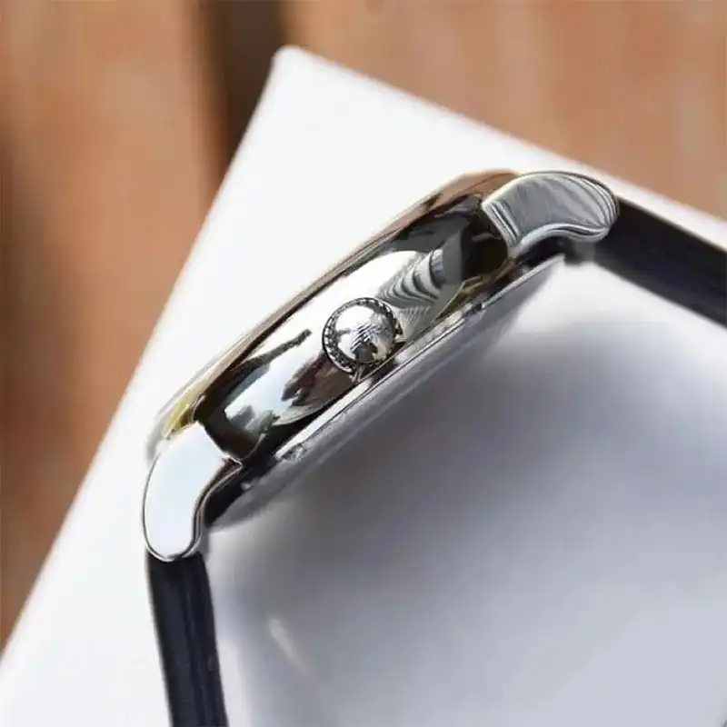 ساعت مچی مردانه اتوماتیک امپریو آرمانی مدل AR60040