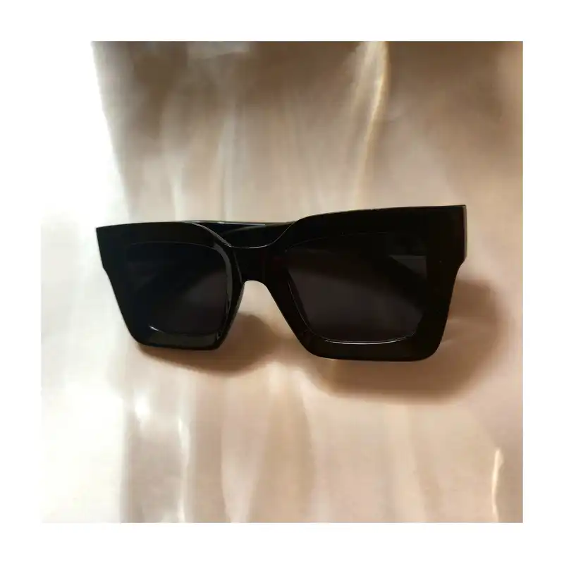 عینک آفتابی زنانه مدل E1006