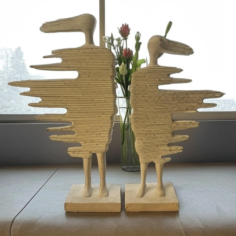 مجسمه مدل در باد مجموعه ۲ عددی