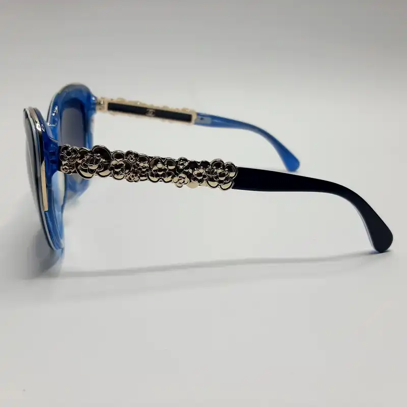 عینک آفتابی زنانه  مدل CH5354bl66