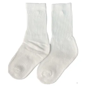 جوراب دخترانه سانتاگوستینو مدل 67573 توپشمی زمستانی رنگ سفید