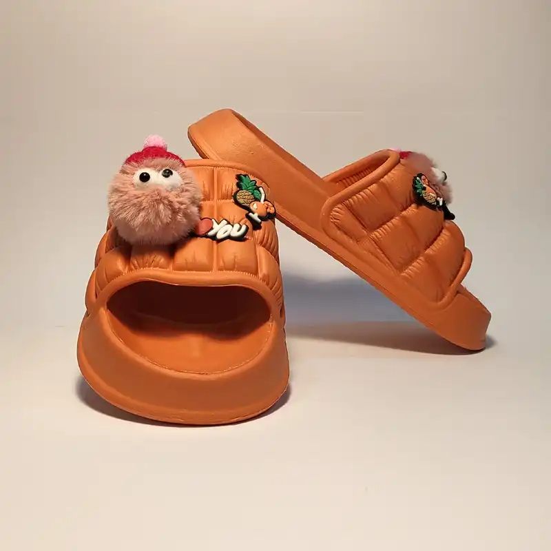 دمپایی زنانه مدل پوم پوم