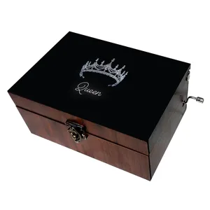 جعبه موزیکال مدل تاج  کد B471 
