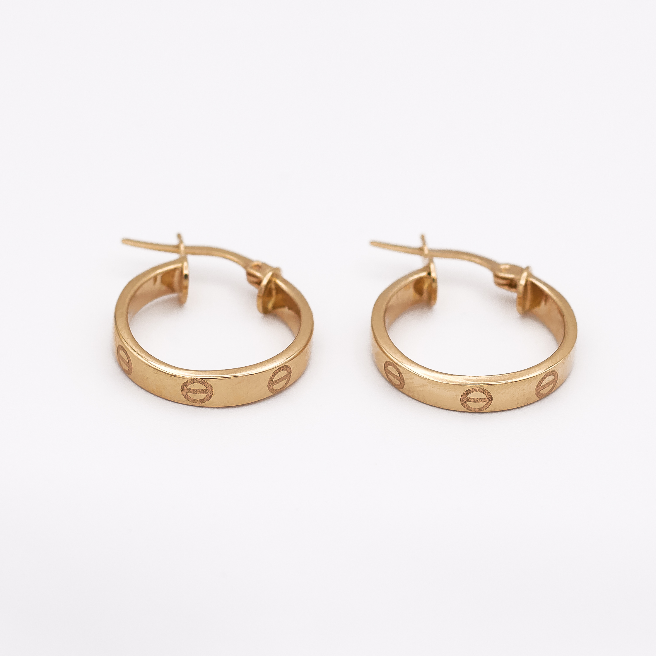 گوشواره حلقه ای طلا 18 عیار زنانه صلاحی گلد مدل 4635