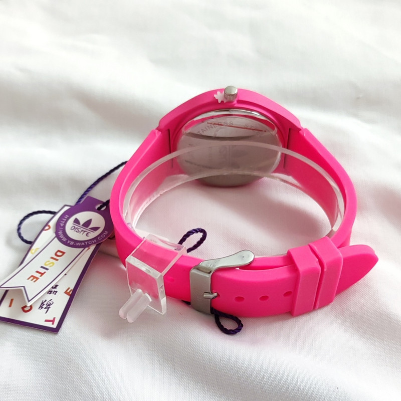 ساعت مچی عقربه ای دخترانه مدل F1