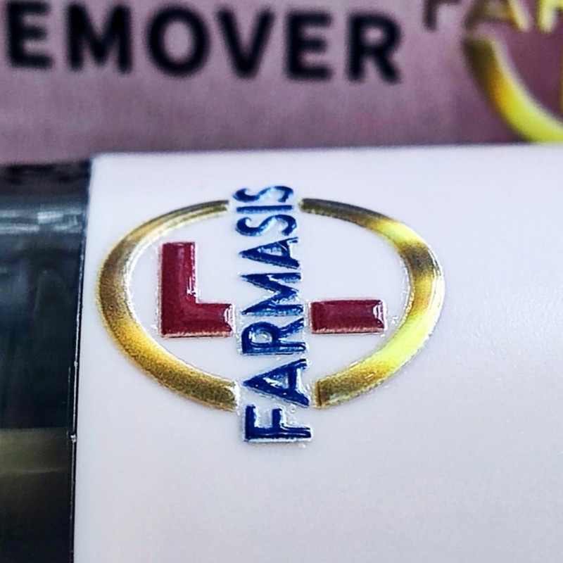 پرزگیر لباس فارماسیس مدل A-23 پرزگیر لباس فارماسیس مدل A-23