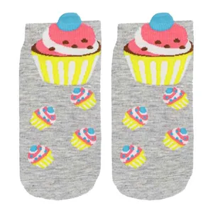 جوراب دخترانه مدل کاپ کیک