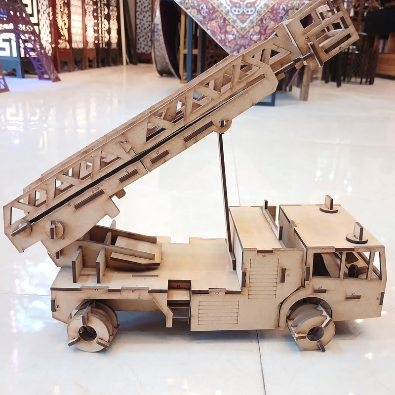 ساختنی مدل پازل سه بعدی چوبی ماشین آتشنشانی