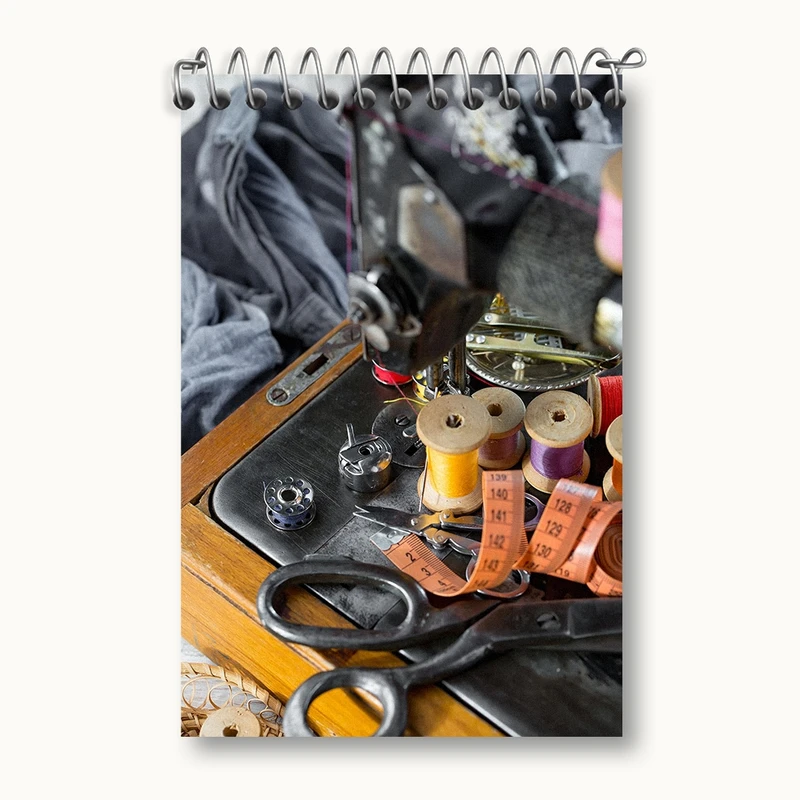 دفتر یادداشت 50 برگ خندالو مدل خیاطی و چرخ خیاطی کد F1522