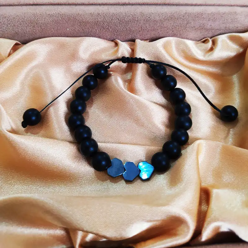 دستبند مدل Bm002