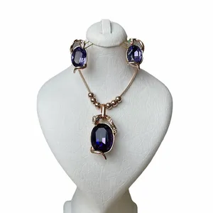 نیم ست زنانه کلیو مدل مار و‌ کریستال