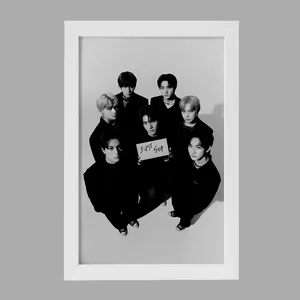 تابلو خندالو مدل گروه انهایپن ENHYPEN  کد 21983