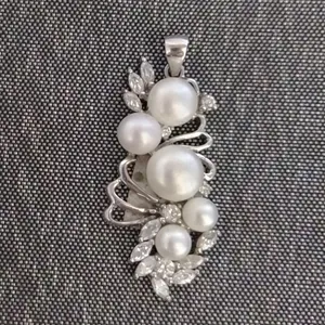 آویز گردنبند نقره زنانه سلین کالا مدل ce-new184