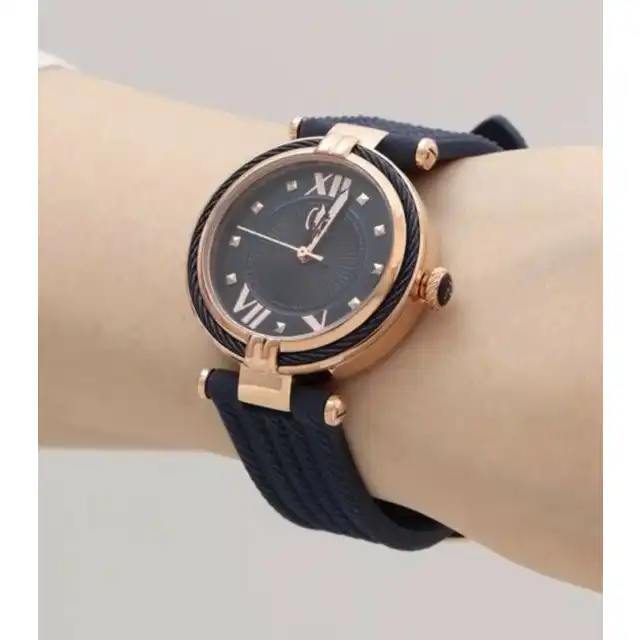 ساعت مچی عقربه ای زنانه جی سی مدل Y18005L7