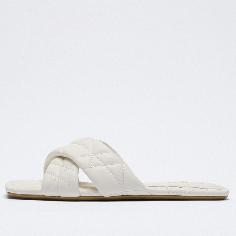 صندل زنانه مدل flat quilted sandals with platform sole