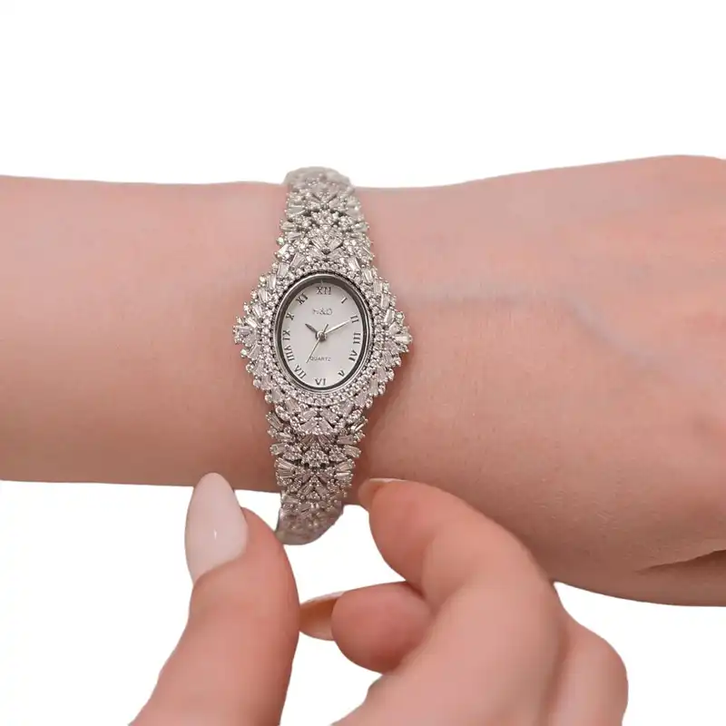 ساعت مچی عقربه ای نقره زنانه مدل دوره مارکیز 0110