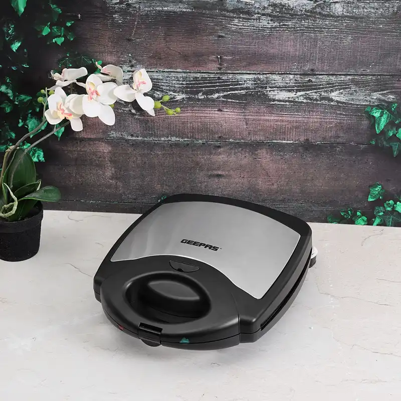 دونات ساز جی پاس مدل GNM6158