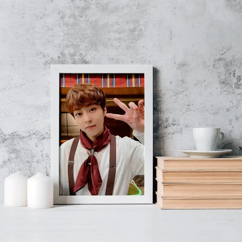 تابلو خندالو مدل شیومین گروه اکسو EXO کد 16835