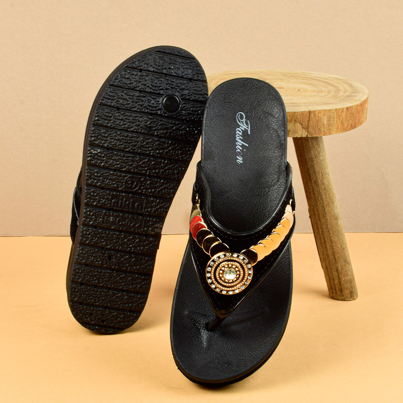 دمپایی لاانگشتی زنانه مدل BK.4027