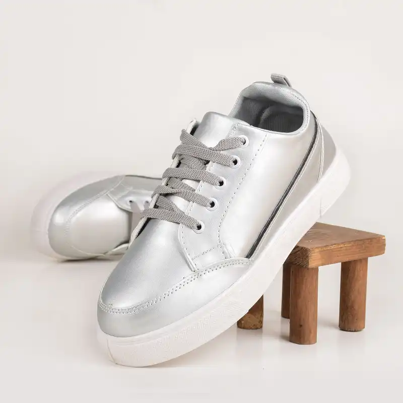 کفش روزمره زنانه مدل   د.ا.ت.ی.س کد S.L.V.2.6.7.9