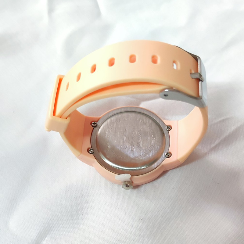 ساعت مچی عقربه ای بچگانه مینگ روی مدل Ad1