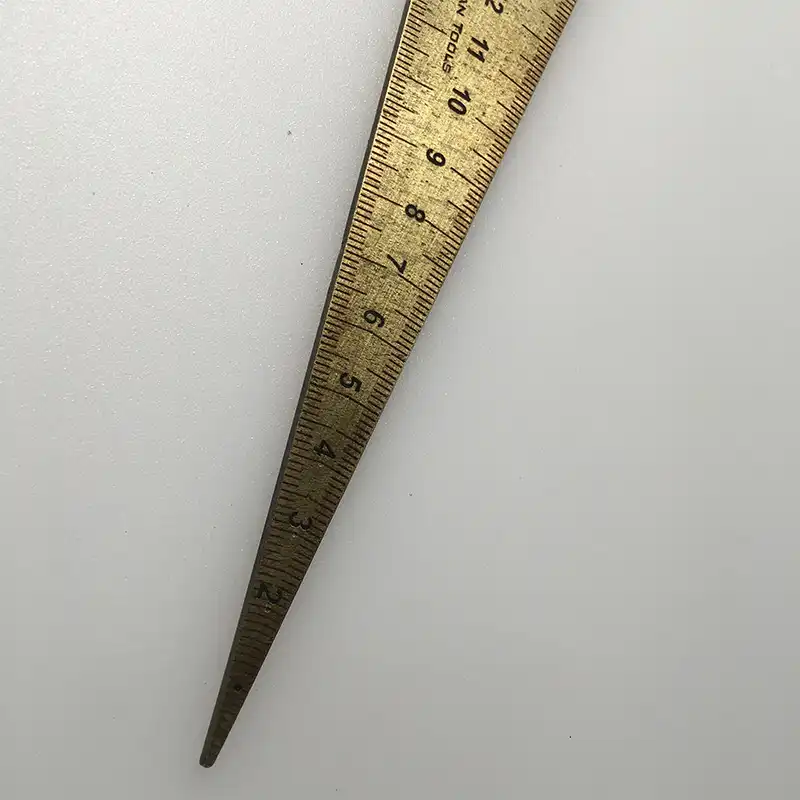 شابلون چرم دوزی ناظریان طرح خنجر کد St-BLD