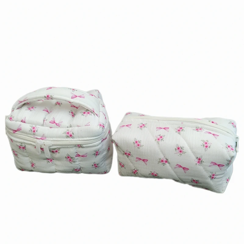 کیف لوازم آرایش زنانه مدل  Floral-01 مجموعه دو عددی
