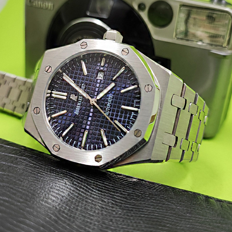 ساعت مچی عقربهای مردانه آدومارس پیگه مدل Mn_962031452 ساعت مچی عقربهای مردانه آدومارس پیگه مدل Mn_962031452