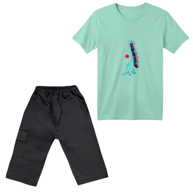 ست تی‌شرت آستین کوتاه و شلوارک پسرانه مدل دایناسور کد 06