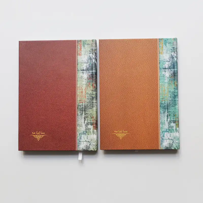 سالنامه سال 1403 طرح یک روزه مدل شومیزی کد LM68