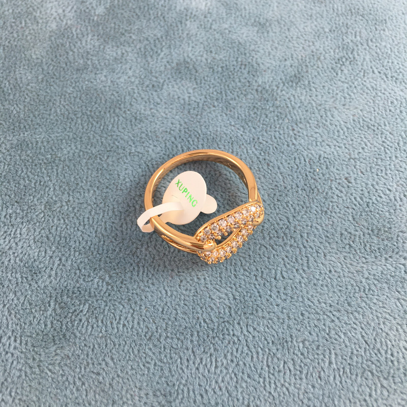 انگشتر زنانه ژوپینگ مدل bb231 انگشتر زنانه ژوپینگ مدل bb231