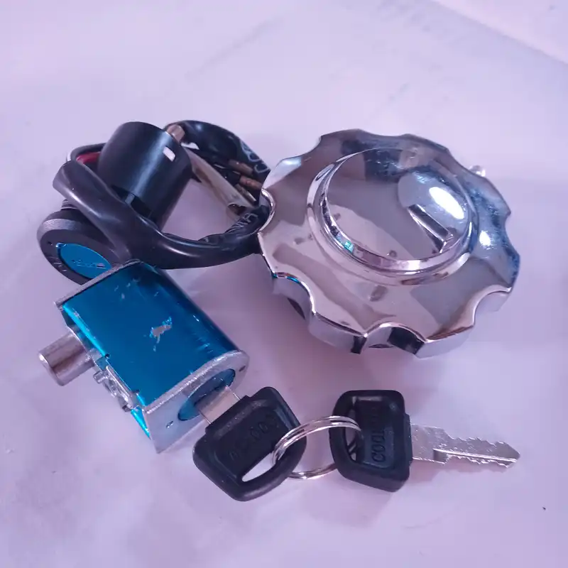 سوییچ کامل موتورسیکلت کوکما کد MF1000125