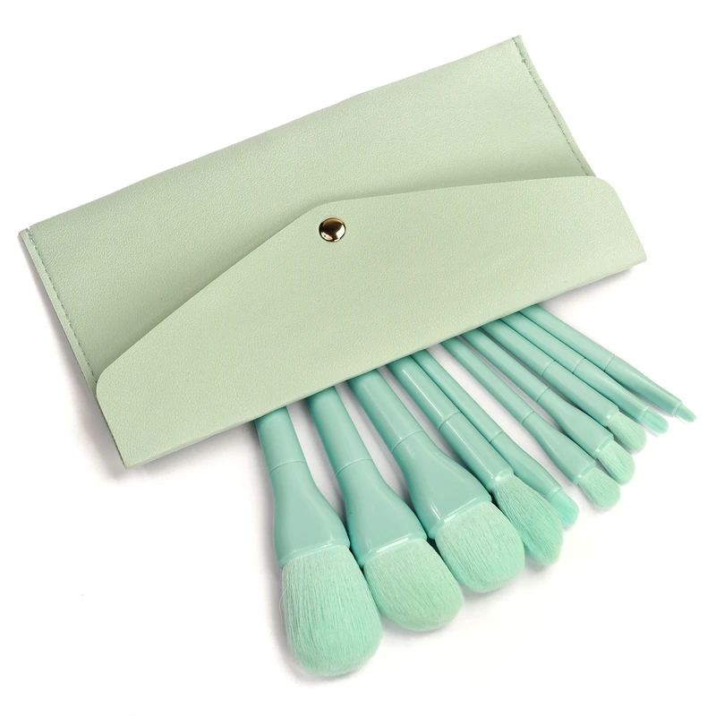 عکس شماره 4 : ست برس آرایشی کد ۷۰ مجموعه ۱۰ عددی