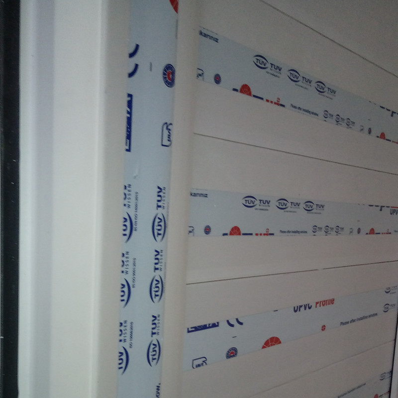 در لولایی مدل UPVC