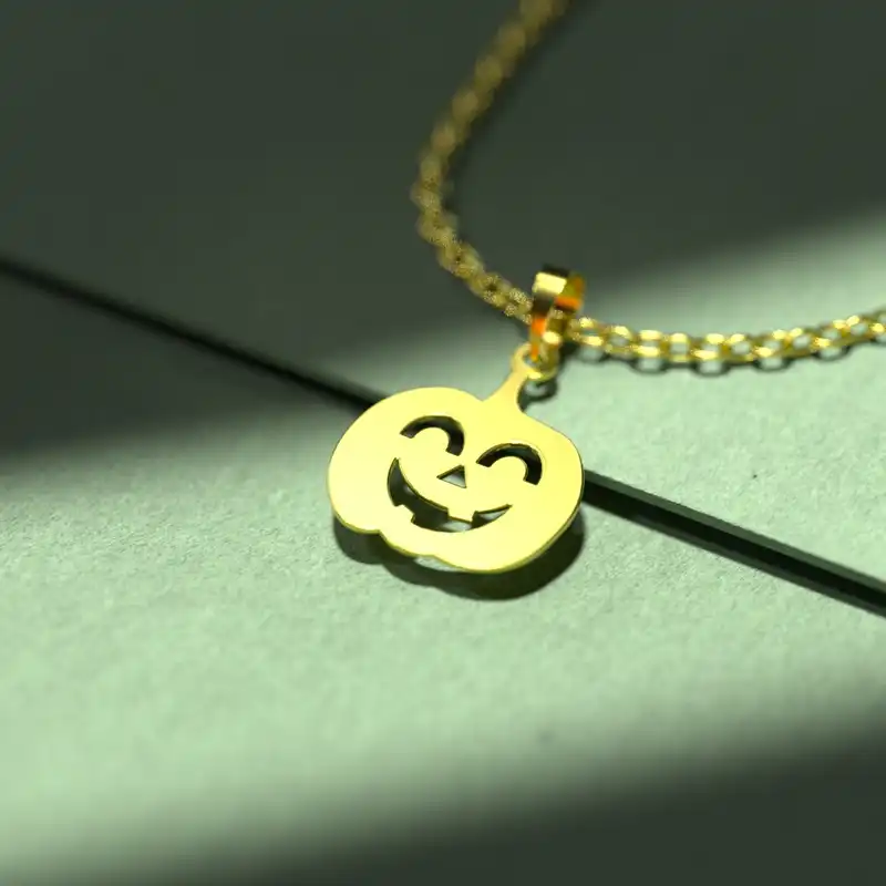 گردنبند طلا 18 عیار زنانه مدوپد مدل هالووین کد G3-1-1236