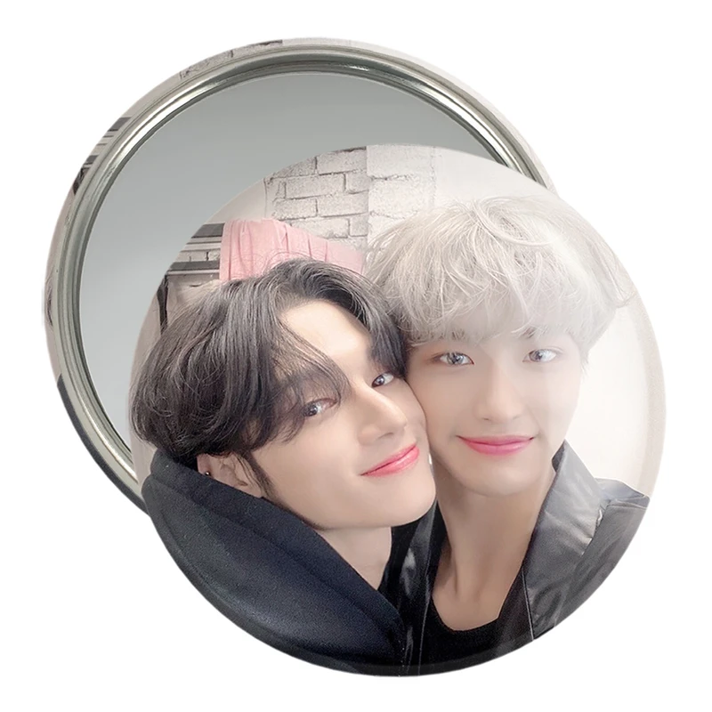 آینه جیبی خندالو مدل گروه ایتیز ATEEZ  کد 21293