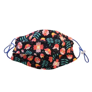 ماسک پارچه‌ای نارون طرح مرغزار
