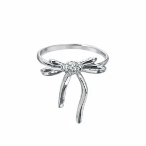 انگشتر زنانه مدل پاپیونی۱۰۰۴