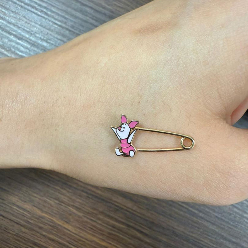 سنجاق سینه طلا 18 عیار بچگانه ماوی گالری مدل پیگلت