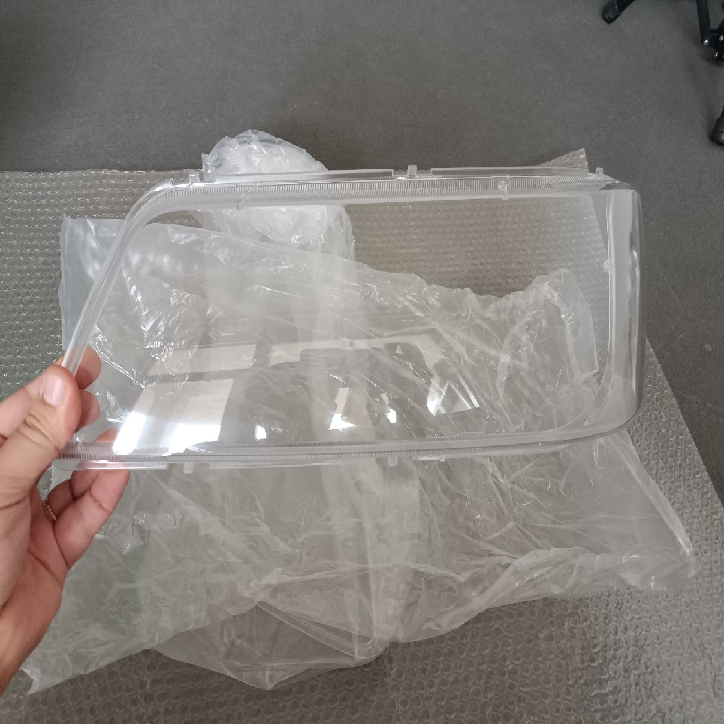 طلق چراغ جلو مدل فابریک مناسب برای پژو 405 اس ال ایکس بسته دو عددی