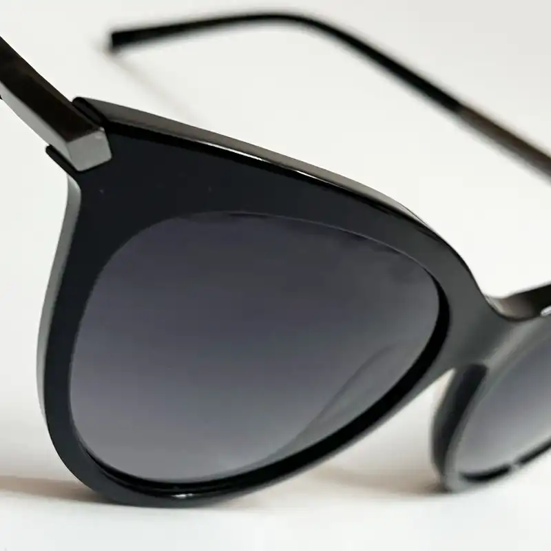 عینک آفتابی زنانه آناهیکمن مدل AH9250