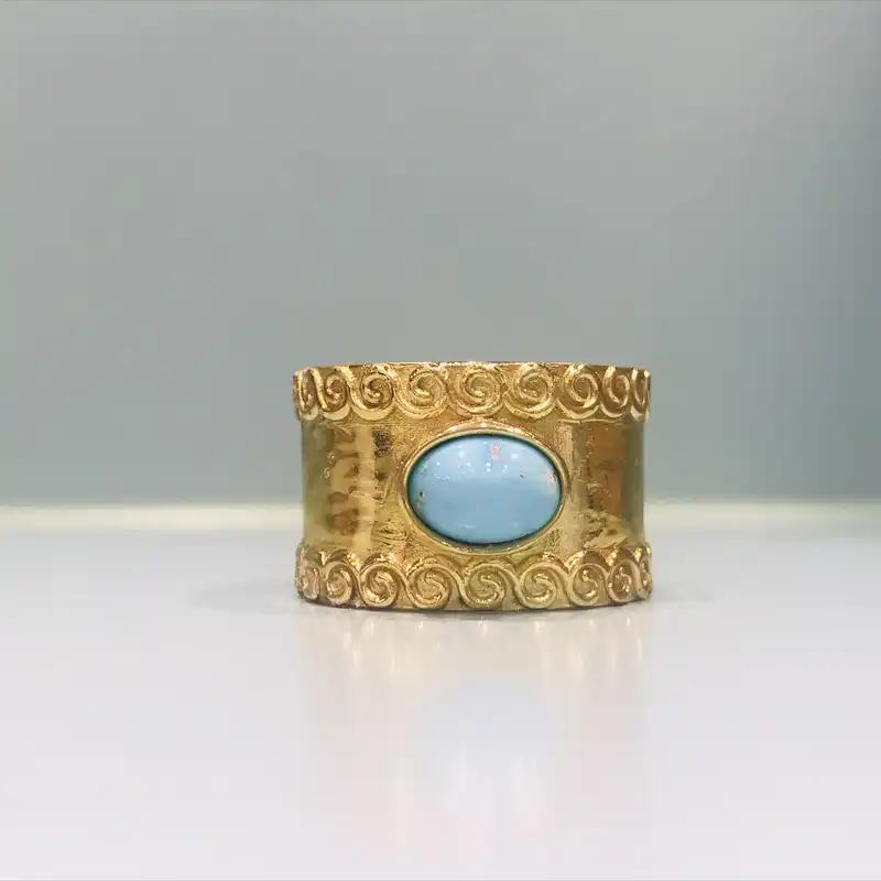 انگشتر نقره زنانه مدل دستساز طرح پنبه ای با فیروزه عجمی نیشابوری