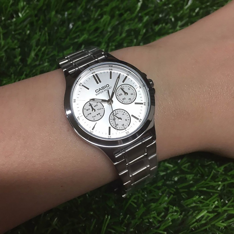 ساعت مچی عقربه ای زنانه کاسیو مدل LTP-V300D-7AUDF ساعت مچی عقربه ای زنانه کاسیو مدل LTP-V300D-7AUDF