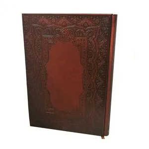 سالنامه سال 1404 مدل وزیری جمعه جدا