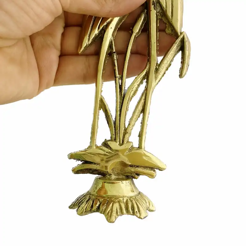 دکوری برنجی مدل 26.7C230g829