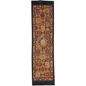 رومیزی سوزن دوزی کد SOOZRA119