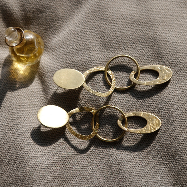 گوشواره دخترانه مدل برنجی کد 3015 گوشواره دخترانه مدل برنجی کد 3015