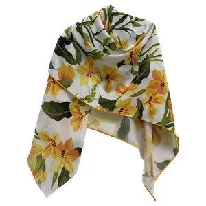 روسری زنانه مدل نخی چهارفصل کد 1250