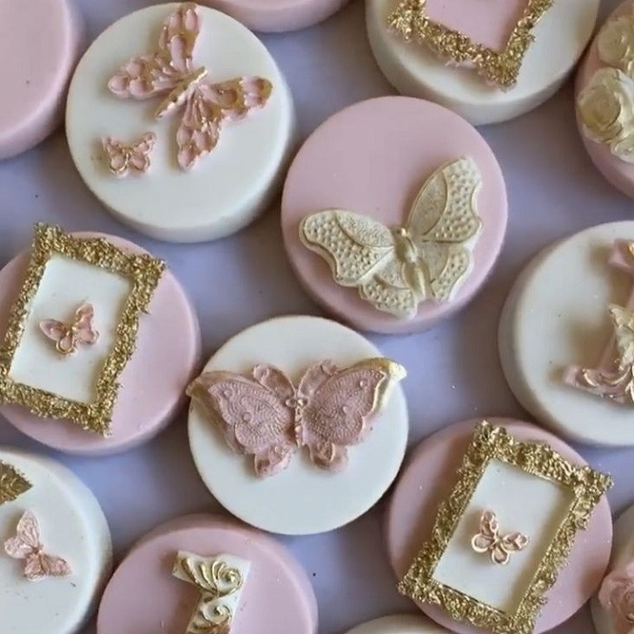 سیلیکون قالب گیری به گز مدل پروانه