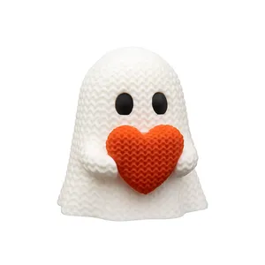 مجسمه دکوری مدل Ghostly Guardian